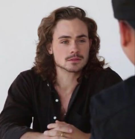 Alrered by @/PhelpsAdore (me🫡) Dacre Montgomery Long Hair, Lilith Astrology, Billy Hargrove, Hair Styels, Expressions Photography, Dacre Montgomery, Billy Boy, Men's Long Hairstyles, Stranger Things Art