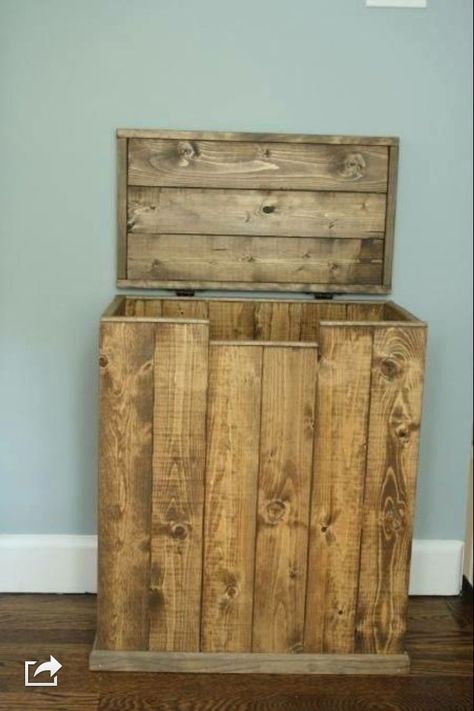 DIY Laundry Hamper-Dirty Laundry Belongs in the Basket, Not Online Amazing Kitchens, Diy Projektit, Wooden Pallet Furniture, Pallet Creations, Wooden Pallet Projects, Diy Laundry, Pallet Crafts, Diy Holz, Trash Bins