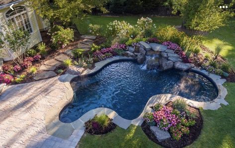 Landscaping Around Pool, Dream Backyard Pool, Swimming Pool Architecture, Pools Backyard Inground, Swimming Pool Landscaping, Custom Swimming Pool, Backyard Plan, Pool Life, Pool Renovation