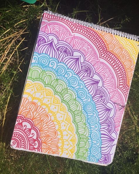 Mandala Colorful Art, Any Drawing Ideas, Cute Mandala Drawing, Drawing Ideas For Notebooks, Cat Art Ideas, Cute Mandala Art, Drawing Ideas Mandala, Mandala Art Colorful, Mandala Art Ideas