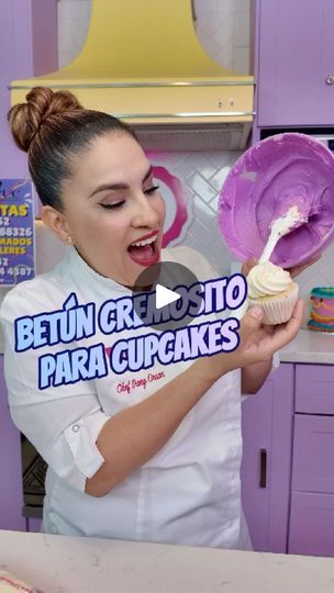 28K views · 4.6K reactions | Hoy sí que si les traigo el betún súper cremosito, delicioso y firme para tus cupcakes!! 🧁🥰 y un plus es que se ve súper lindo si le echas una gotita de colorante 🤩💜
#comohacertubetunsupercremosito #betuncremosito #betundelicioso #betunfirme #betunparacupcakes #betunconcolor #betun #superrico #superdelicioso #cupcakes #pastelovers #decorandopasteles #danyorsan #saludosazucarados✌️💖 | Dany Orsan 💖 Daniela Orsan | danyorsan · Original audio Cupcakes Bonitos, August 12, On Instagram