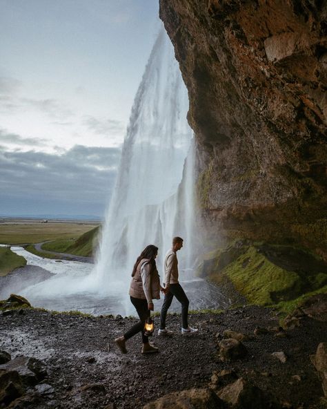 Beautiful evening in the South of Iceland. Swipe for a surprise proposal! #icelandelopement #icelandengagement #icelandelopementphotographer #icelandphotographer #icelandengagementphotographer #icelandproposal Waterfall Proposal, Iceland Black Sand Beach, Behind A Waterfall, Iceland Engagement, Amazing Waterfall, Proposal Photoshoot, Basalt Columns, Passionate Couples, Waterfall Wedding