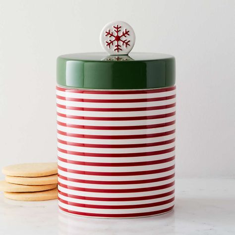 Wedding Registry Checklist, Red Kitchen Decor, Christmas Kitchen Decor, Christmas Kitchen, Cookie Jars, Red And White Stripes, Christmas Candles, Cookie Jar, Christmas Pattern