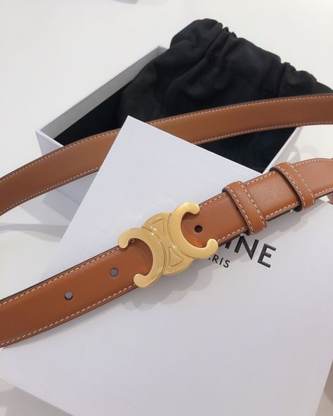 CELINE MEDIUM TRIOMPHE BELT IN NATURAL BROWN CALFSKIN TAN BELT 👉Available Now👈 ➡️DM for more details and Price ➡️Payment method PayPal ➡️Delivery all over the world 🌎 Celine Belt, Tan Belt, Fendi Belt, Natural Brown, All Over The World, Calf Skin, Bags Designer, Fendi, Louis Vuitton