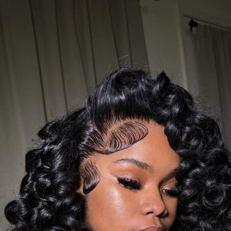 TDH Studios on Instagram: "Wand curls but make it LUXURY🥰…lace front wig reinstall 
————————————————-
To book an appointment with me click the link in bio!
NO DMS! Click “Contact” to text for any inquires about purchasing hair or questions about booking an appointment🤍

#hairvendor #highlightedwig #bundledeals #wholesalehair #hairplug #fulllacewigs #miamiwigs #hairsupplier #frontals #celebrityhair #blondehair #613hair #613lacewig #cheapwig #cheapbundles #haironsale #fulllacewigs #customwigs
#getyourbundles #hairplug #fulllacewigs #miamihair #hairsupplier #frontals #bundledeals #fulllacewigs #miamihair #miamihairstylist #miamilacewiginstal 
#browardhairstylist #browardwigs" Wig Reinstall, Diy Hair Wig, Hair Plugs, Cheap Wigs, Or Questions, Hair Vendor, Wholesale Hair, Custom Wigs, Wand Curls