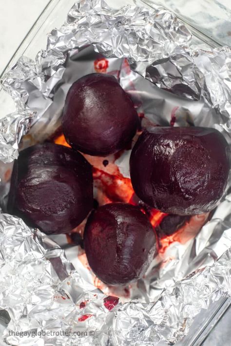 Roasted Beets In Foil, Grilled Beets, Roasting Beets In Oven, Red Beets, Beet Greens, Roasted Beets, Fresh Market, Fabulous Foods, Oven Roast