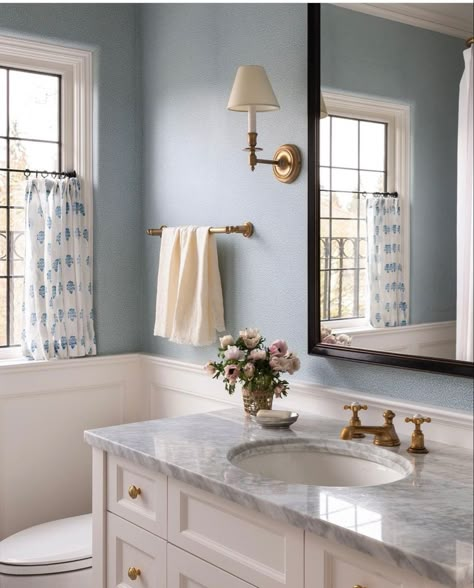 Light And Airy Small Bathroom, Baby Blue Bathroom Ideas, Nancy Meyers Bathroom Aesthetic, Makeover Kamar Mandi, Cottage Bathroom, Hall Bathroom, Primary Bathroom, Primary Bath, Bathroom Design Decor