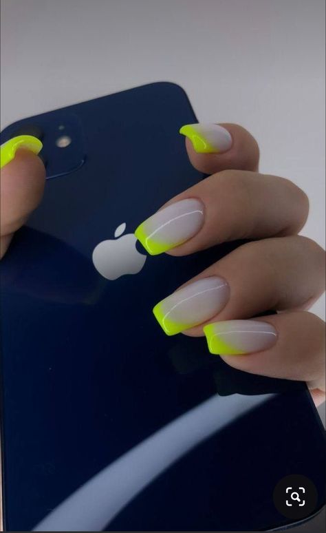 Neon Nail Ideas Summer Short, Nail Art Designs Summer, Simple Gel Nails, Work Nails, Bling Acrylic Nails, Design Nail, Neon Nails, Yellow Nails, Minimalist Nails