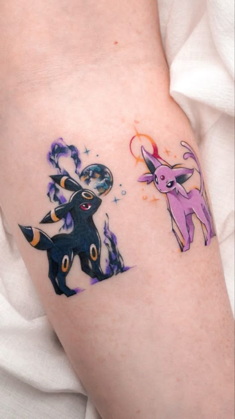 Pokemon Tattoo Umbreon And Espeon Tattoo Ideas, Umbreon And Espeon Matching Tattoos, Pokemon Tattoo Ideas Design, Pokemon Umbreon Tattoo, Pokemon Tattoo Evie, Umbreon Espeon Tattoo, Pokemon Tattoo Cute, Espeon Tattoo Design, Eevee Tattoo Ideas