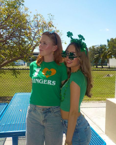 red head, spirit week, st pattys, what to wear on st patricks day, green outfits, grene school colors, St Paddy’s Day Outfit, St Patricks Day Outfits, St Pattys Day Outfit, Euro Fashion, Week Outfits, Green Outfits, St Patrick's Day Outfit, Saint Patties, Day Outfits