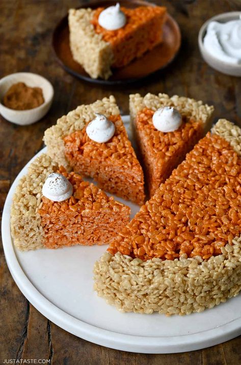 Ditch the pie dough in favor of cereal with this foolproof recipe for Pumpkin Pie Rice Krispies Treats! Rice Krispie Thanksgiving, Rice Krispie Treats Turkey, Rice Krispie Pumpkin Pie, Rice Krispie Pie, Rice Crispy Turkey Leg Treats, Rice Crispy Treats Thanksgiving, Pumpkin Pie Rice Krispie Treats, Rice Krispie Thanksgiving Treats, Thanksgiving Rice Crispy Treats