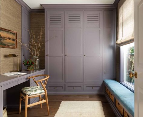 A Recap of Interior Design Trends of 2021 — Scout & Nimble Heidi Caillier Design, Window Seat Nook, Office Mudroom, Lilac Bedroom, Office And Guest Room, Office Transformation, Diy Home Office, Traditional Home Office, Stylish Home Office