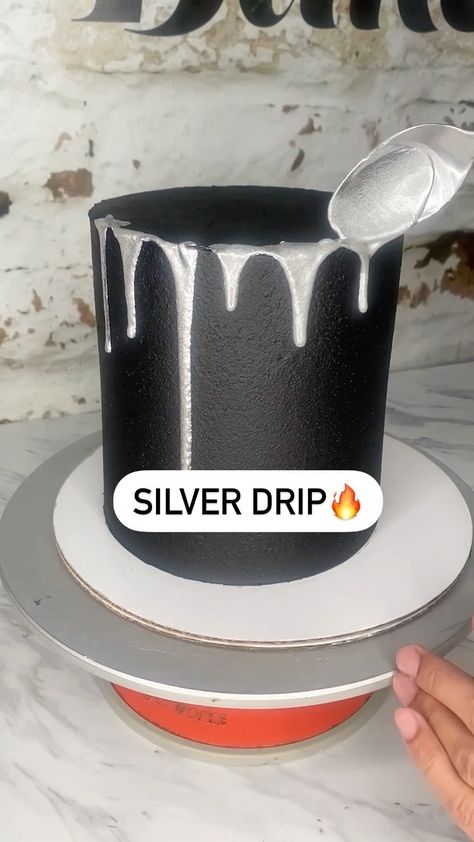 everythingjustbaked on Instagram: Are we feeling the silver drip? Or is gold better ? 🤔🔥 The silver on the black definitely pops and it’s a vibe to me! Whenever I have a… Silver And Black Cake Birthday, Black And Silver Cake Ideas, Black Drip Cake, Silver Drip Cake, Black And Silver Birthday Cake, Black And Silver Cakes Birthday, Black And Silver Cake, Bolo Drip Cake, Caramel Drip Cake