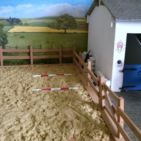 1:12 model horse stable