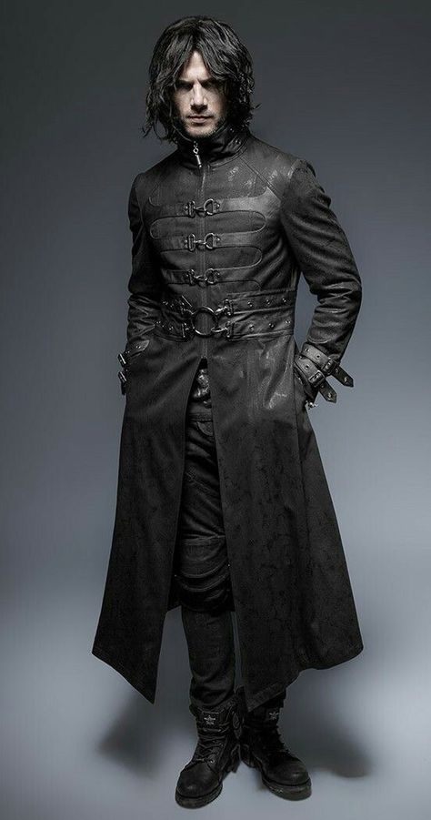 Cyberpunk Mode, Goth Male, Medieval Outfit, Vampire Clothes, Biker Look, Latina Outfit, Goth Guys, Medieval Clothes, Victorian Goth