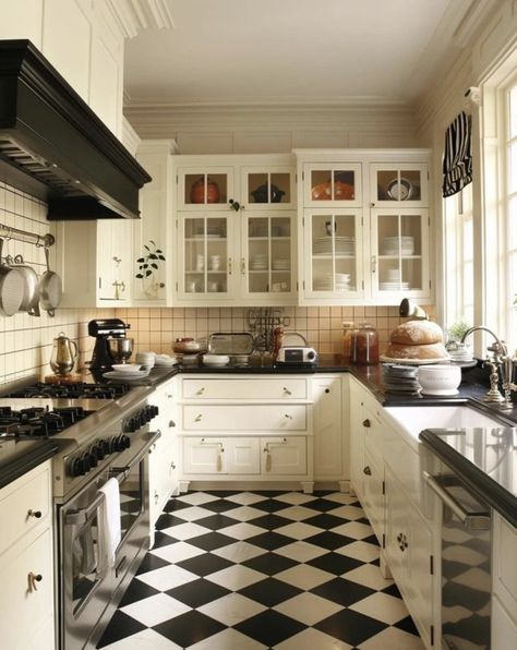 Arched Kitchen, Checkered Floor Kitchen, Classic Kitchen Style, Tiled Flooring, Type Of Flooring, White Kitchen Tiles, Boho Interior Design, White Tile Floor, Sandberg Wallpaper