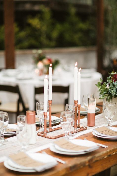 Copper Wedding Table Decor, Copper Tablescape, Copper Wedding Theme, Nursery Wedding, Low Key Wedding, Vintage Wedding Table, Wedding Table Designs, Shabby Chic Boho, Copper Table