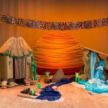 Safari Display, Vacation Bible School Themes, African Savanna, Diy Classroom Decorations, Vbs Themes, African Theme, Safari Decorations, Sunday School Activities, Classroom Decor Themes