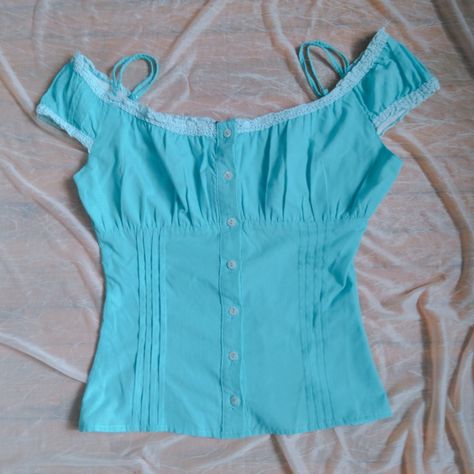 Y2k Core, Y2k Outfits Aesthetic, Coquette Clothes, Turquoise Shirt, Coquette Top, Throwing Fits, Core Core, Milkmaid Top, Best Jeans For Women