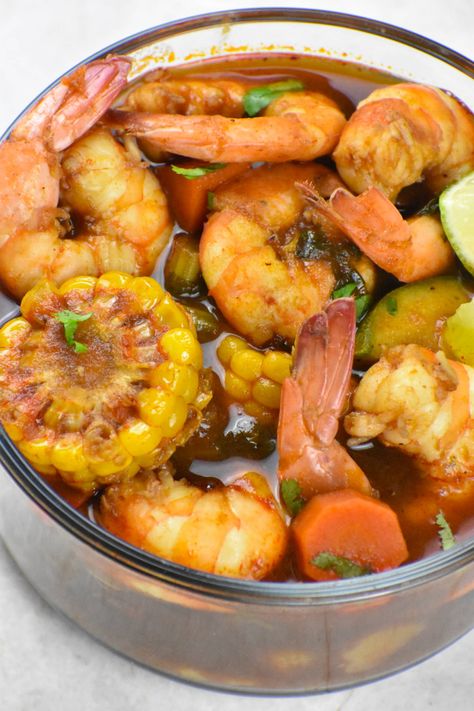 Large clear bowl full of Mexican shrimp soup. Mexican Shrimp Soup Recipes Easy, Shrimp Soup Recipes Mexican, Shrimp Caldo, Shrimp Soup Mexican, Mexican Shrimp Soup, Caldo Recipe, Shrimp Soup Recipes, Mexican Soups, Seafood Stew Recipes