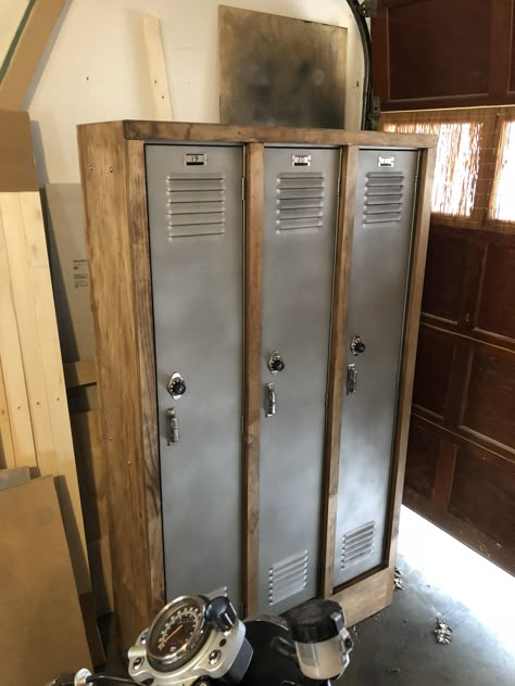 Refinished lockers w/ wood Vintage Lockers Ideas For Home, Locker Makeover Metal, Tall Locker Ideas, Metal Lockers Repurposed, Farmhouse Lockers, Locker Upcycle, Metal Lockers Ideas For Home, Lockers Repurposed, Lockers Ideas For Home