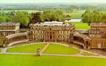 Stowe House French Chateau Mansion, English Cities, Stowe House, Uk Houses, English Homes, Chateau House, Visit England, Georgian Manor, Georgian Buildings