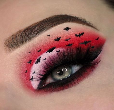 Halloween makeup/bats/eye makeup/eye shadow looks Red Halloween Eyeshadow, Simple Halloween Makeup Looks For Work, Halloween Eyeshadow, Creative Halloween Makeup, Red Halloween, Halloween Beauty, Bats Halloween, Halloween Eye Makeup, Graphic Makeup