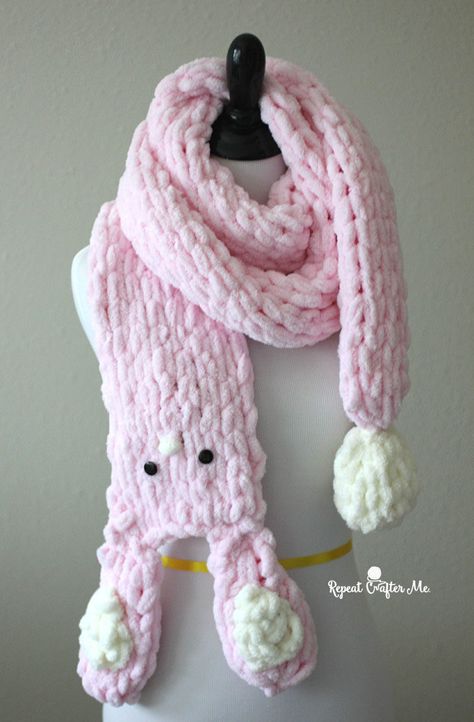 Bernat Alize EZ Bunny Scarf Crochet Scarf Cute, Alize Puffy Scarf, Puffy Deka, Crochet Hats Free Pattern Easy, Bunny Scarf, Crochet Muffler, Bernat Alize, Crochet Blanket Stitches, Puffy Yarn