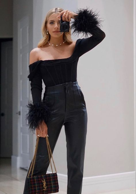 Party Outfits For Cold Weather, New Years Eve Outfit Cold Weather, Feather Sleeve Top Outfit, Cool Weather Bachelorette Outfits, Long Sleeve Feather Top, New Year Dinner Outfit, New Years Classy Outfit, 2024 New Year Outfit, New Years Outfit Cold Weather