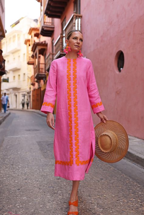 Kaftan Outfit Ideas, Geometric Applique, Kaftan Outfit, Tuckernuck Dress, Linen Kaftan, Blair Eadie, Kaftan Designs, Elle Dress, Atlantic Pacific