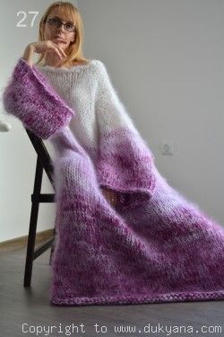 Gallery Pull Mohair, Boat Neck Dress, Rainbow Sweater, Knitwear Fashion, Long Pullover, Mohair Sweater, Pullover Sweater Women, Handmade Dresses, Knit Fashion