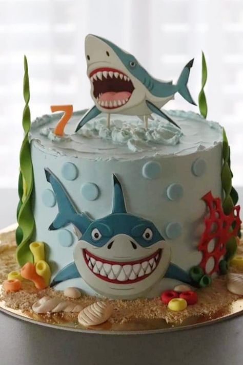 Shark Cakes For Kids Boys, Shark Themed Cakes, Cake Shark, Shark Birthday Cake, Dory Birthday Party, Dory Birthday, Shark Birthday Cakes, Lego Birthday Cake, 8th Birthday Cake