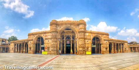 Jama Masjid in Old Ahmedabad - A wonderful piece of Architecture in Gujrat, India Old Ahmedabad, Peaceful Space, Old Market, Jama Masjid, Jain Temple, Mosque Architecture, Art Lifestyle, One Day Trip, Walled City