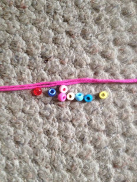 DIY Row Counter Chain Row Counter Diy, How To Crochet The Second Row, How To Make A Second Row Crochet, Diy Crochet Row Counter, How To Start A New Row In Crochet, Crochet Gifts, Knitting Needles, Color Combinations, Embroidered Friendship Bracelet