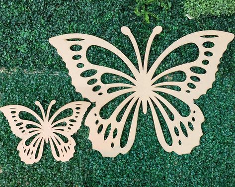 Large 3D Gold Paper Butterfly Butterfly Baby Shower Big - Etsy Backdrop Butterfly, Butterfly Theme Party, Butterfly Centerpieces, Diy Paper Butterfly, Wooden Nursery, Wooden Butterfly, Butterfly Cutout, Butterfly Decoration, Butterfly Nursery