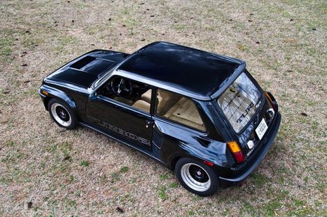 This is no Le Car, that unfortunate 1980s import. This one was built for rallying, and it is absolutely bonkers. F1 Qualifying, Renault 5 Turbo, Car Turbo, Porsche 930, Lamborghini Miura, Rallying, Citroen Ds, Hydraulic Systems, March 7