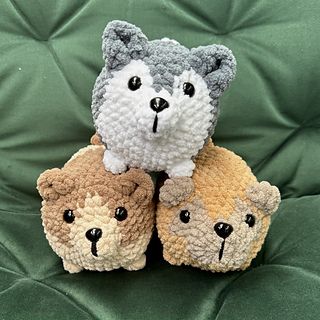 Loaf Puppies pattern by Crochet by DoraLily