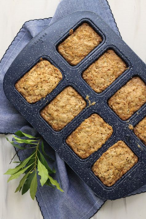 Mini Loaf Zucchini Bread Recipe, Mini Loaf Zucchini Bread, Zucchini Mini Loaves, Mini Zucchini Bread Loaves, Mini Zucchini Bread, Zucchini Loaves, Mini Breads, Mini Bread Loaves, Sour Cream Pancakes