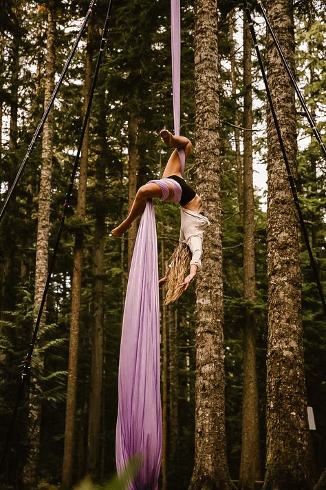 Silk Aesthetic, Silk Dancing, Aerial Silk, Yoga Nature, Dance Aesthetic, Aerial Acrobatics, Adventure Seeker, Aerial Dance, Yoga Iyengar