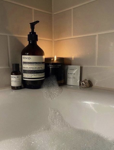 Beige Aesthetic, Bath Tub, Bath Caddy, House Inspo, Take Care Of Yourself, Aesthetic Pictures, Self Care, Rum, Body Care