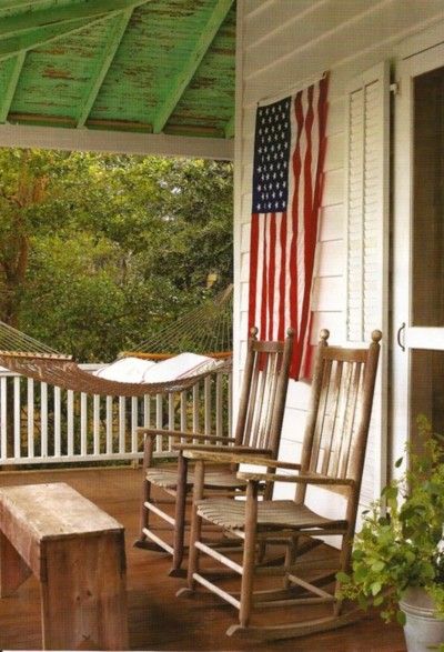 Hammock Rocking Chair Porch, Porch Sitting, Country Porch, Farmhouse Porch, Up House, Front Porches, Old Glory, Chair Decorations, Decks And Porches