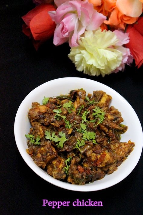 Pepper Chicken Indian, Chicken Recipes Dry, Pepper Chicken Recipe, Chicken Indian, Kitchen Indian, Recipes With Chicken And Peppers, Asian Chicken Recipes, Luxury Hotel Bedroom, South Indian Style