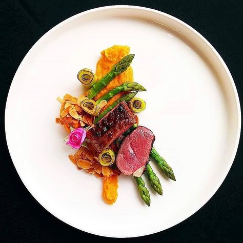 By Peter Angyal # Duck breast, sweet potatos, puerro, green asparagus #gourmetparadise #chefsandjars #chefsandjarschefs #gastronomy… Duck Dishes, Presentation Plan, Food Presentation Plates, Food Plating Techniques, Gourmet Food Plating, Plating Ideas, Fancy Dishes, Duck Breast, Plating Techniques