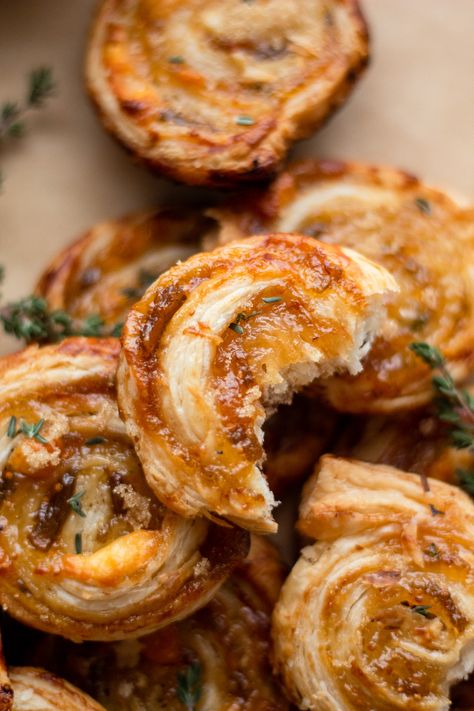 Fig and Goat Cheese Pinwheels - Our Balanced Bowl Goat Cheese Pinwheels, Goat Cheese Fig Jam, Fig And Goat Cheese, Fig Goat Cheese, Happy Hour Appetizers, Puff Pastry Pinwheels, Fig Preserves, Pin Wheels, Brie Puff Pastry