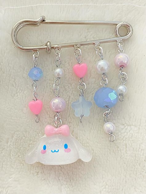 Sanrio-inspired safety pin bag charms 🩷 #jewelry #smallbusiness #designer #fairycore #cottagecore #necklace #silver #necklaces #cute #pink Cottagecore Necklace, Keychains Diy, Necklaces Cute, Pin Bag, Safety Pin Jewelry, Fairycore Cottagecore, Bag Charms, Diy Keychain, Beaded Keychains