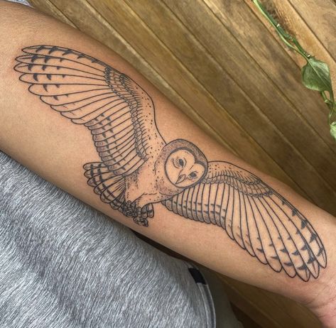 barn owl tattoo on forearm Owl Tattoo Arm, Flying Owl Tattoo, Tattoos On Chest, Barn Owl Tattoo, Tattoo Ideas Males, Biblical Tattoos, Flying Owl, Dragonfly Tattoo Design, Open Wings