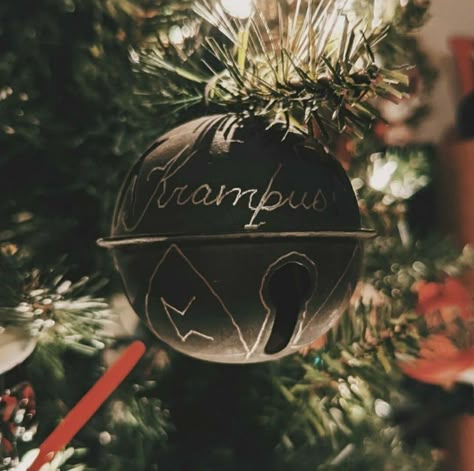 Krampus Bell | Krampus Night • Krampusnacht | December 5th | Winter | exorcismofemilyreed Krampus Christmas Tree, Christmas Horror Aesthetic, Krampus Aesthetic, Krampus Bell, Krampus Night, Krampus Christmas, Christmas Tree Inspo, Christmas Horror, Santa Claws