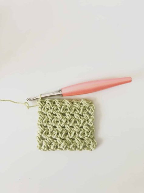 Crochet Double Sided Blanket, Mini Bean Crochet Stitch, Crochet Mini Bean Stitch, Mini Bean Stitch Crochet, Crochet Texture Stitches, Bean Stitch Crochet, Double Sided Crochet, Mini Bean Stitch, Crochet Learning