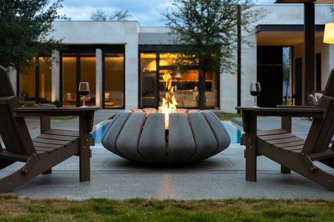 Fire Pit Drawing, Concrete Fire Pit, Fireplace Patio, Deck Remodel, Florida Landscape, Concrete Casting, Outdoor Fire Pits, Outdoor Fireplace Patio, Round Fire Pit