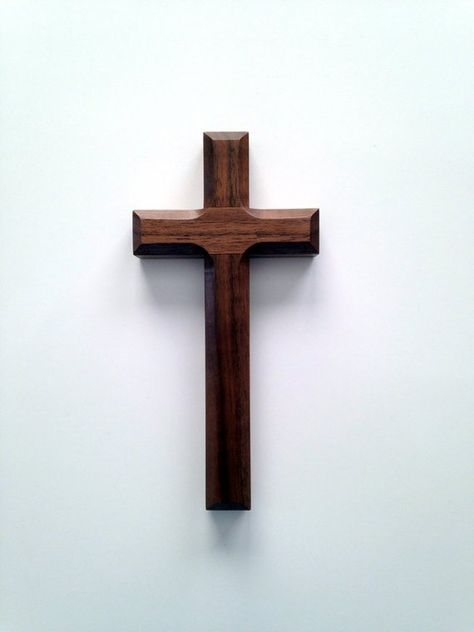 "...He has risen..." Matthew 28:6One of the most beautiful mysteries of faith is Jesus Christ rising from the dead. This cross, made from solid walnut, should remind you everyday that Christ died for you, and he has risen from the dead so that you may one day too.Designed and handcrafted in our home for yours.*All items are made to order: the items photographed are close representations of what you will receive.**This size of cross comes with no keyhole to hang. If you would like a 1/4" hole in Cross Wall Collage, Wooden Cross Crafts, Rustic Wood Cross, Palm Cross, Cross Wood, Wooden Crosses, Christian Crafts, Cross Christian, Cross Crafts